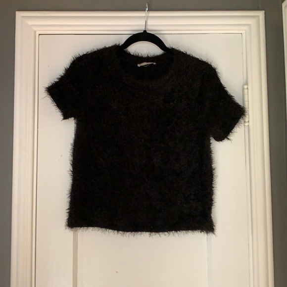 Zara Faux Fur T-Shirt - Picture 2 of 4